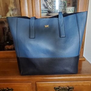 Michael Kors Tote